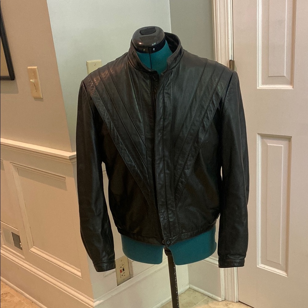 Vintage Wilson’s Black Leather Jacket